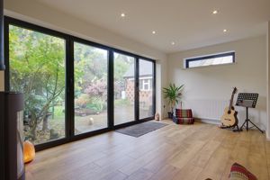 Garden / Living Extension- click for photo gallery